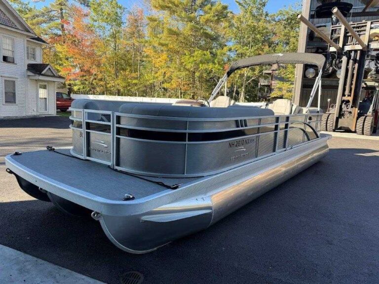 2022 Bennington 25SXSR - ESP US-ETWM3255C222 [photo 1]